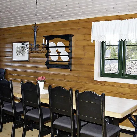 Seven-Bedroom Holiday Home In Nissedal 2 Semesterbostad Gautefall